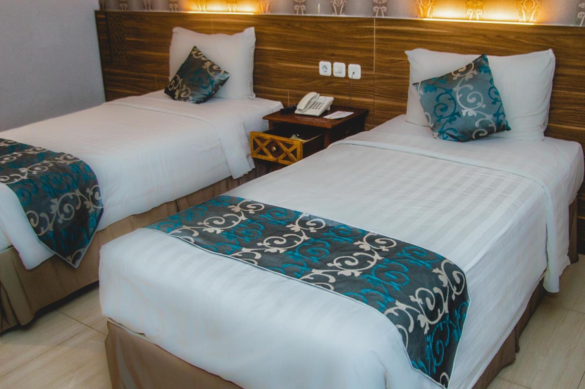 Grand Amira Hotel Solo, Azana Hotels Collection Eksteriør bilde