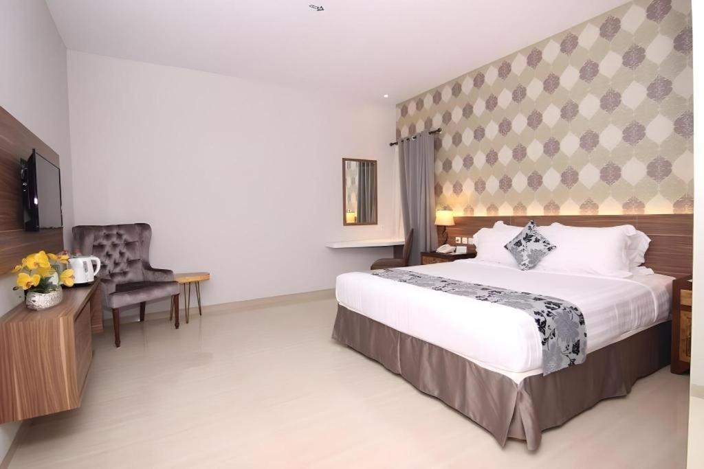 Grand Amira Hotel Solo, Azana Hotels Collection Eksteriør bilde