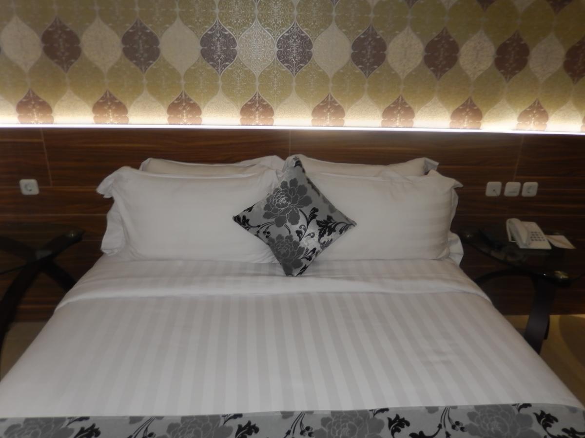 Grand Amira Hotel Solo, Azana Hotels Collection Eksteriør bilde